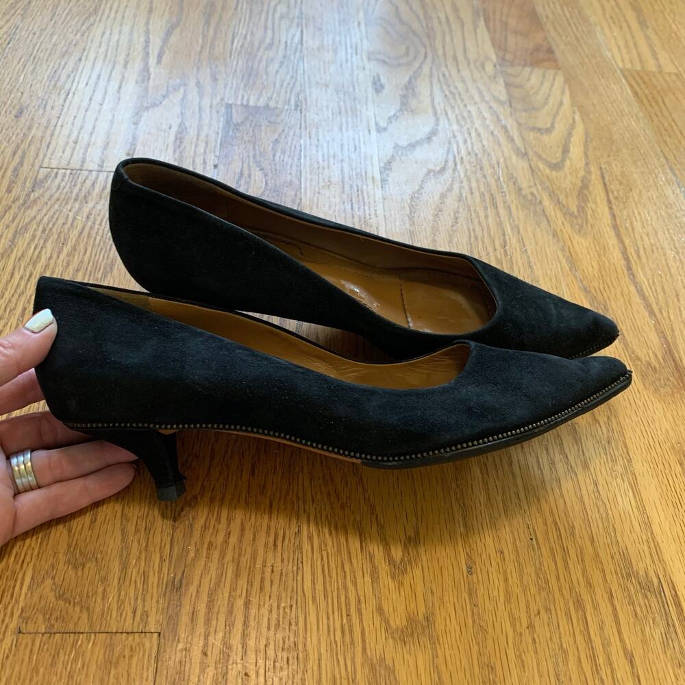 Womens Givenchy Studded Kitten Heels Black Suede Size 40 EUC!